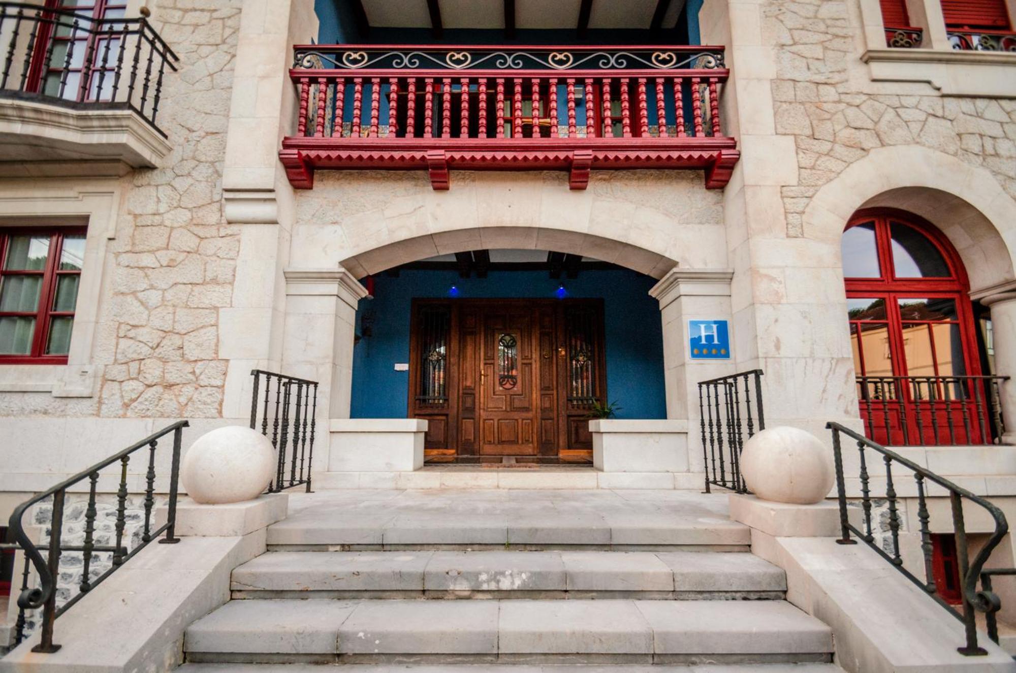 Villamayor  Hotel Palacete Real מראה חיצוני תמונה